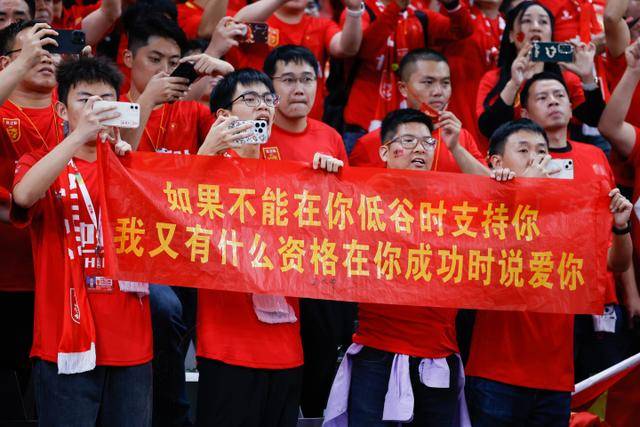 富保罗：詹姆斯不该因追求冠军而降薪